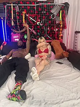 MacTroy online show from 19, 2, 2026