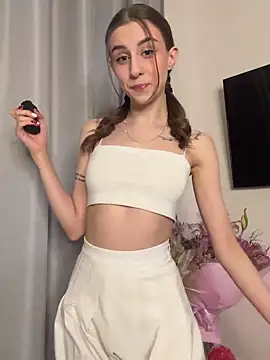 Snapshot of HellPeach chatting on 6, 2, 2025 HellPeach online show from 6, 2, 2025