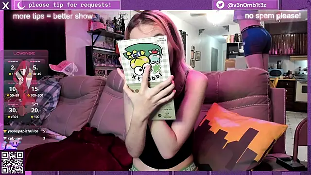 Snapshot of v3n0mb1t3z chatting on 18, 11, 2025 v3n0mb1t3z online show from 18, 11, 2025