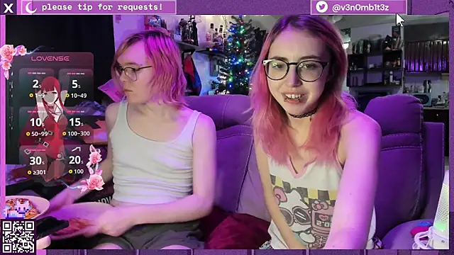 Snapshot of v3n0mb1t3z chatting on 20, 12, 2025 v3n0mb1t3z online show from 20, 12, 2025