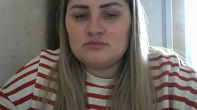 Snapshot of Honeydew-Waves chatting on 30, 12, 2024 Honeydew-Waves online show from 30, 12, 2024