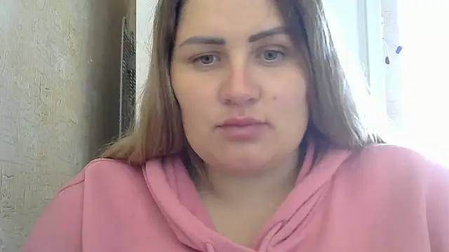 Snapshot of Honeydew-Waves chatting on 18, 9, 2025 Honeydew-Waves online show from 18, 9, 2025