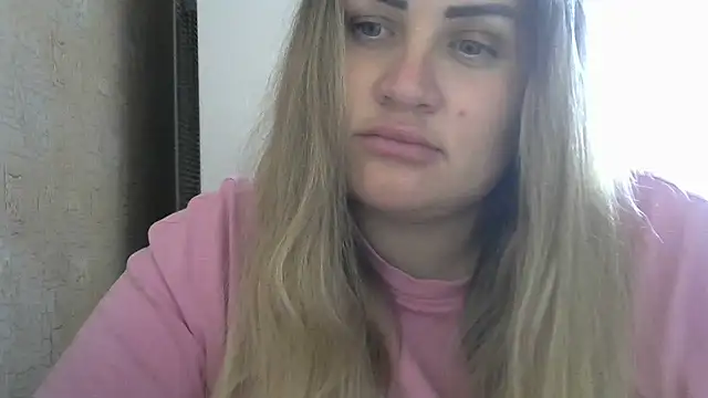 Snapshot of Honeydew-Waves chatting on 30, 9, 2025 Honeydew-Waves online show from 30, 9, 2025