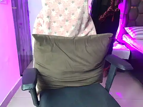 Snapshot of CUTE_princess_143 chatting on 31, 3, 2026 CUTE princess 143 online show from 31, 3, 2026