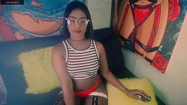 Littleindianmilf online show from 18, 11, 2025