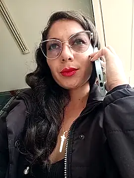 Snapshot of VALERY-03_ chatting on 13, 5, 2026 VALERY-03 online show from 13, 5, 2026