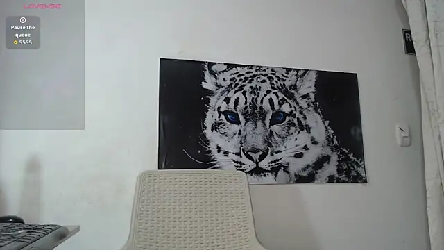 Snapshot of anita_s3x chatting on 2, 10, 2025 anita s3x online show from 2, 10, 2025