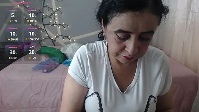 Snapshot of anita_s3x chatting on 17, 10, 2025 anita s3x online show from 17, 10, 2025