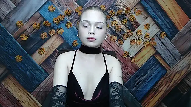 Snapshot of LaraPika chatting on 23, 11, 2025 LaraPika online show from 23, 11, 2025