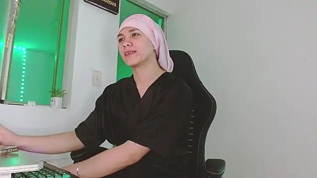 giuliana andrade online show from 21, 3, 2026