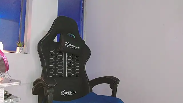 giuliana andrade online show from 28, 3, 2026