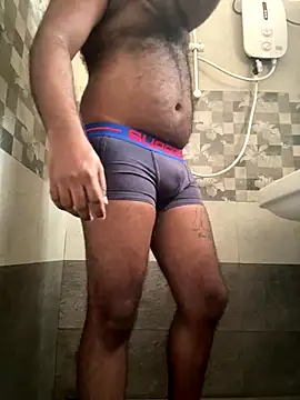 Snapshot of DragonLover_93 chatting on 12, 9, 2025 DragonLover 93 online show from 12, 9, 2025