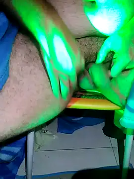 Leocesar37 online show from 8, 4, 2026