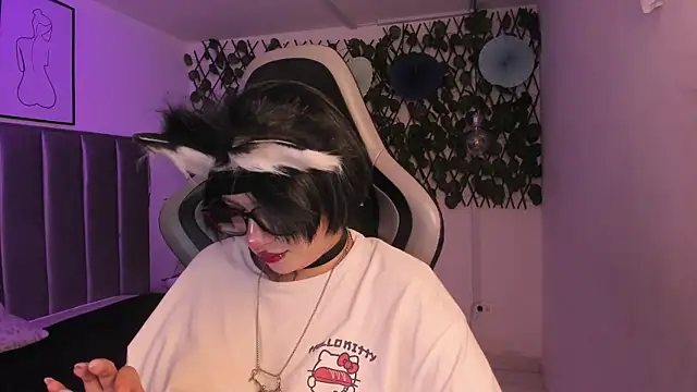 Kitty Gang online show from 11, 4, 2026