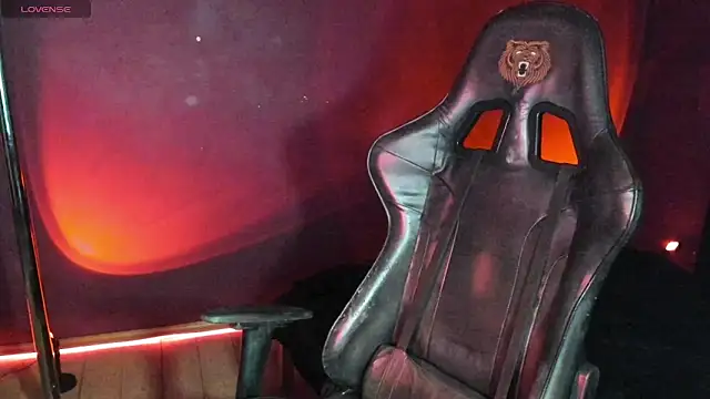 MilaAsh online show from 28, 9, 2025