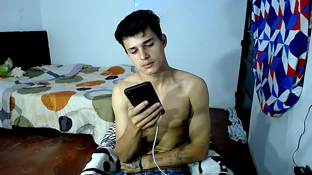 Snapshot of freddy_romas chatting on 2, 2, 2026 freddy romas online show from 2, 2, 2026