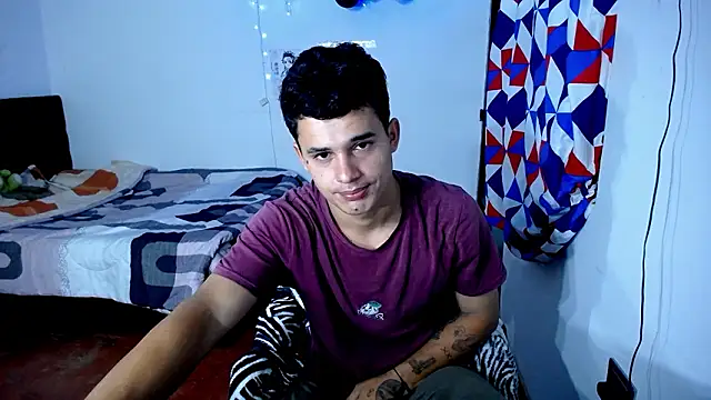 Snapshot of freddy_romas chatting on 3, 3, 2026 freddy romas online show from 3, 3, 2026