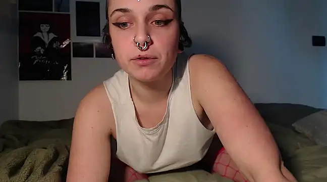 kinkyspirali online show from 15, 1, 2025