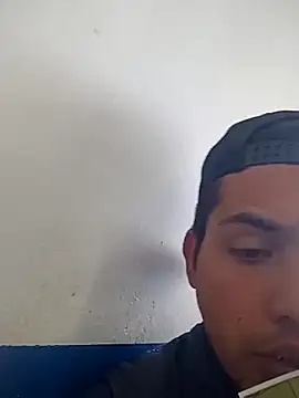 Snapshot of AlexaFontana chatting on 1, 11, 2025 AlexaFontana online show from 1, 11, 2025