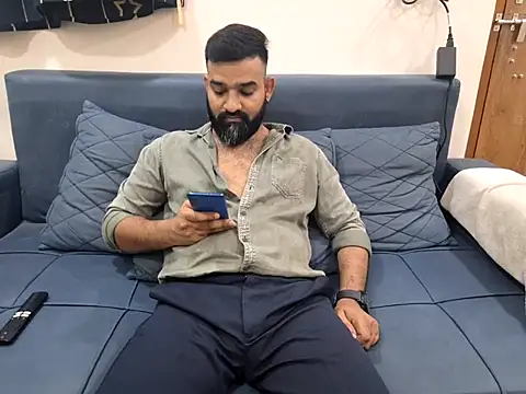 Fun Guuy online show from 8, 10, 2025