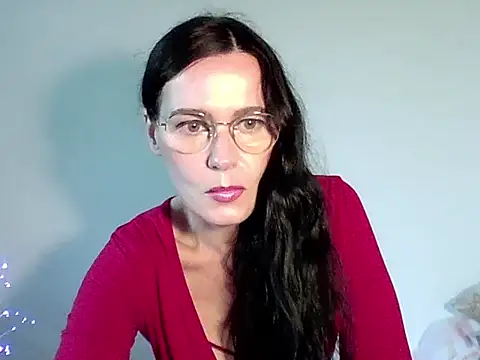 Snapshot of ButterflyJill chatting on 10, 9, 2025 ButterflyJill online show from 10, 9, 2025