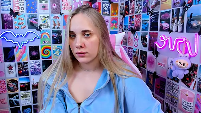 Snapshot of MiaMilas chatting on 6, 1, 2026 MiaMilas online show from 6, 1, 2026