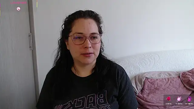 May Carlier online show from 29, 3, 2026