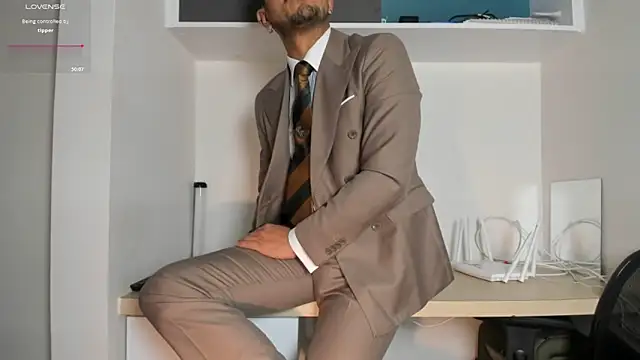 pablo-rincon95 online show from 27, 4, 2026