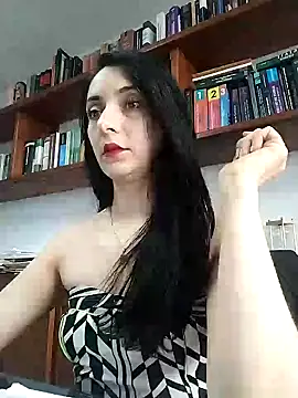 Snapshot of amellie_ros chatting on 20, 12, 2024 amellie ros online show from 20, 12, 2024