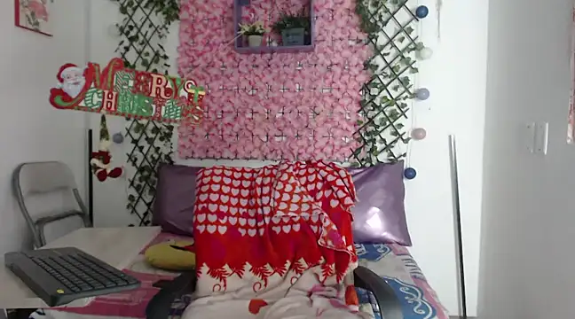 MEGANNIXX online show from 28, 12, 2024