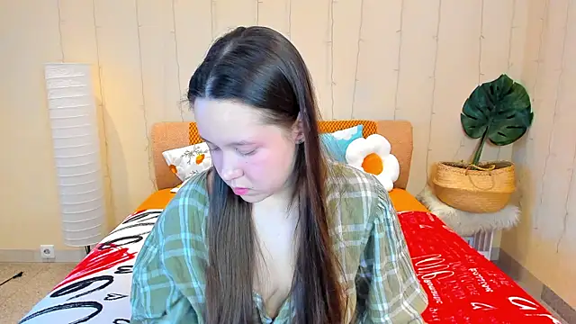 Mira Karter online show from 9, 4, 2026