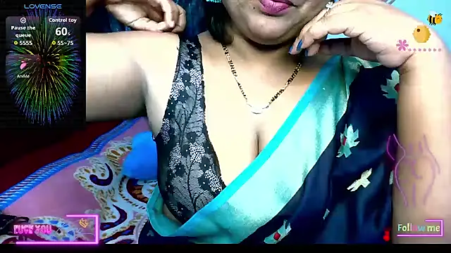 Snapshot of honey-sexy chatting on 22, 4, 2026 honey-sexy online show from 22, 4, 2026