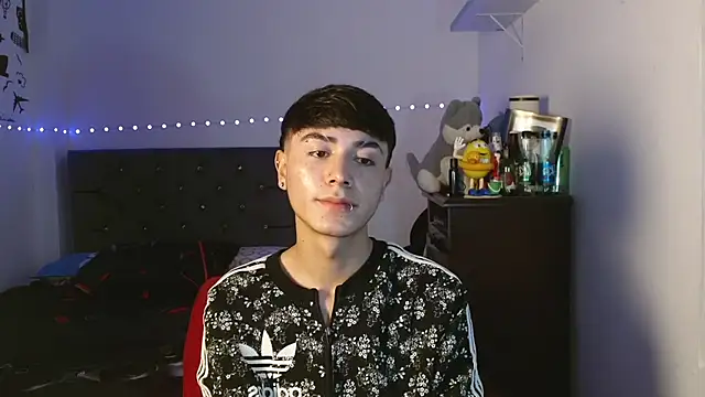 Snapshot of Im_juanda chatting on 23, 12, 2024 Im juanda online show from 23, 12, 2024