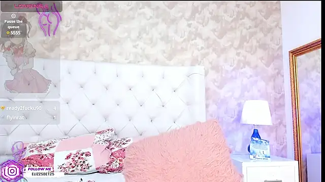 Eliza Thaylor   online show from 7, 1, 2025