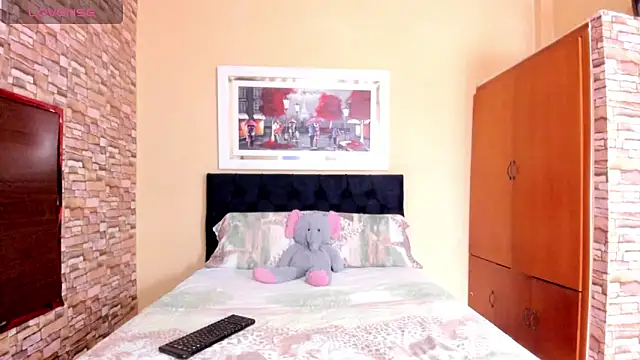 mariana mauricio hot online show from 19, 2, 2026