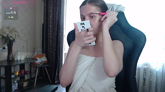 JessieOMays online show from 8, 6, 2026