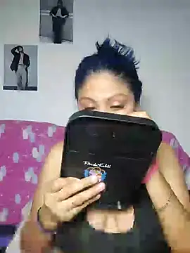 Snapshot of azulzulix chatting on 31, 1, 2025 azulzulix online show from 31, 1, 2025