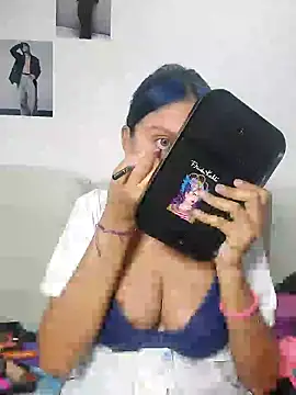 Snapshot of azulzulix chatting on 1, 2, 2025 azulzulix online show from 1, 2, 2025