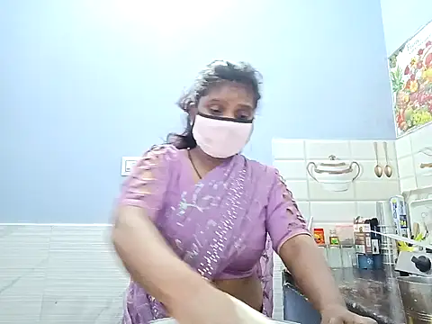 Snapshot of Muktha chatting on 17, 1, 2025 Muktha online show from 17, 1, 2025
