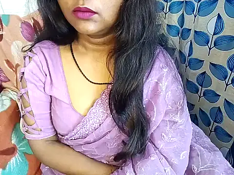 Snapshot of Muktha chatting on 1, 2, 2025 Muktha online show from 1, 2, 2025