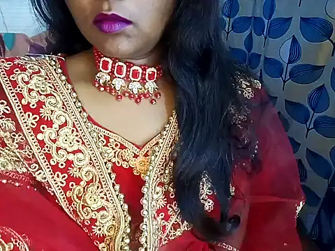 Snapshot of Muktha chatting on 2, 2, 2025 Muktha online show from 2, 2, 2025