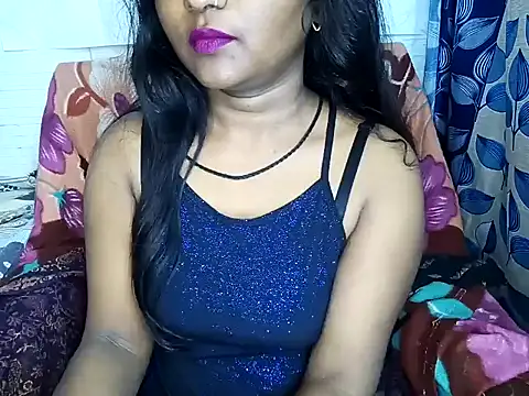 Snapshot of Muktha chatting on 5, 2, 2025 Muktha online show from 5, 2, 2025