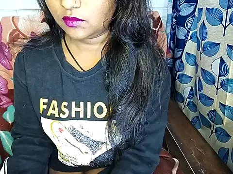 Snapshot of Muktha chatting on 7, 2, 2025 Muktha online show from 7, 2, 2025