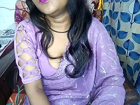 Snapshot of Muktha chatting on 17, 2, 2025 Muktha online show from 17, 2, 2025