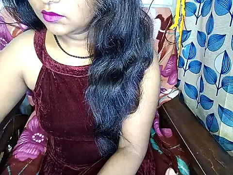 Snapshot of Muktha chatting on 18, 2, 2025 Muktha online show from 18, 2, 2025