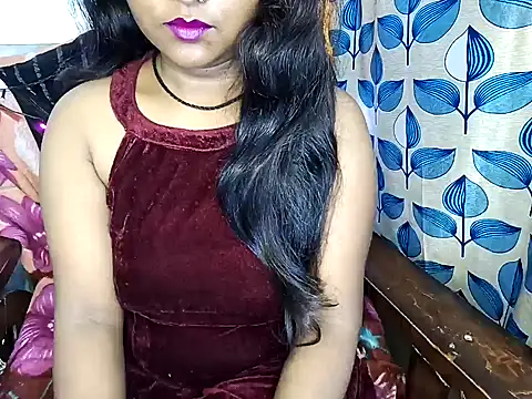 Snapshot of Muktha chatting on 18, 2, 2025 Muktha online show from 18, 2, 2025