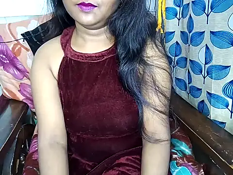 Snapshot of Muktha chatting on 18, 2, 2025 Muktha online show from 18, 2, 2025
