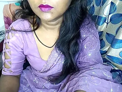 Snapshot of Muktha chatting on 26, 2, 2025 Muktha online show from 26, 2, 2025