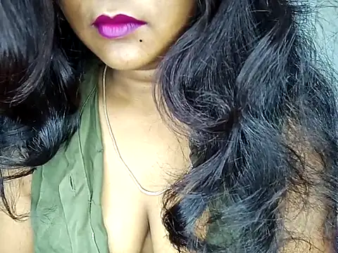 Snapshot of Muktha chatting on 28, 9, 2025 Muktha online show from 28, 9, 2025