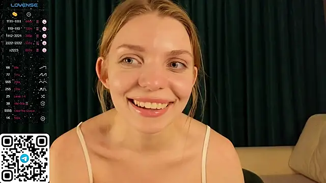 Snapshot of ElswythDecoursey chatting on 26, 12, 2024 ElswythDecoursey online show from 26, 12, 2024